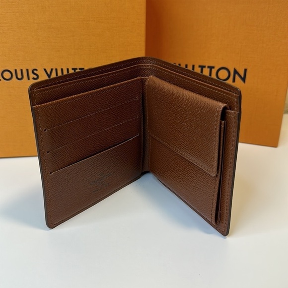 Louis Vuitton Portefeuille Marco Wallet - Picture 4 of 13